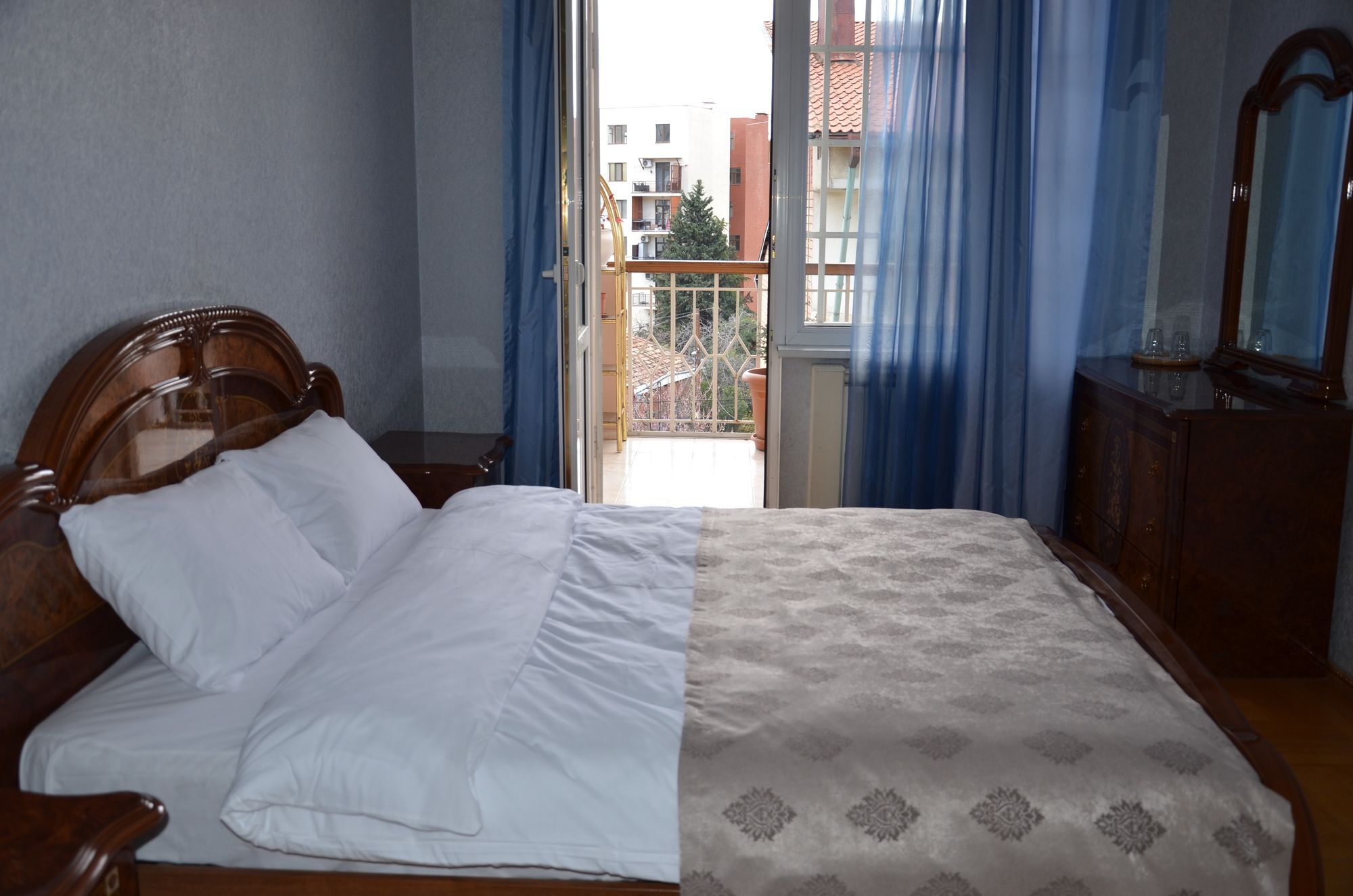 Hotel 125 Tbilisi ภายนอก รูปภาพ
